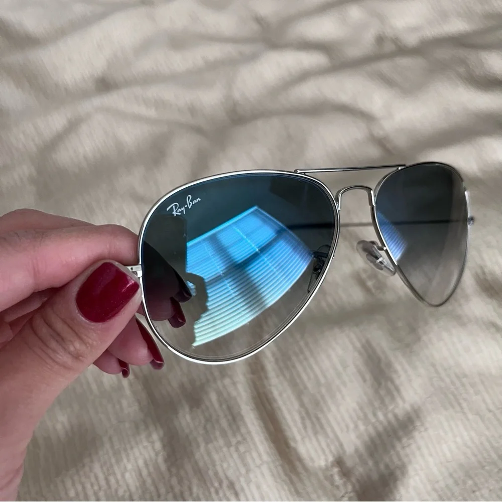 Ray-Ban Silver Aviator Sunglasses - Picture 7 of 11